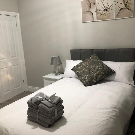 Beechwood Garden Suite นิวทาวน์แอบบีย์ ภายนอก รูปภาพ