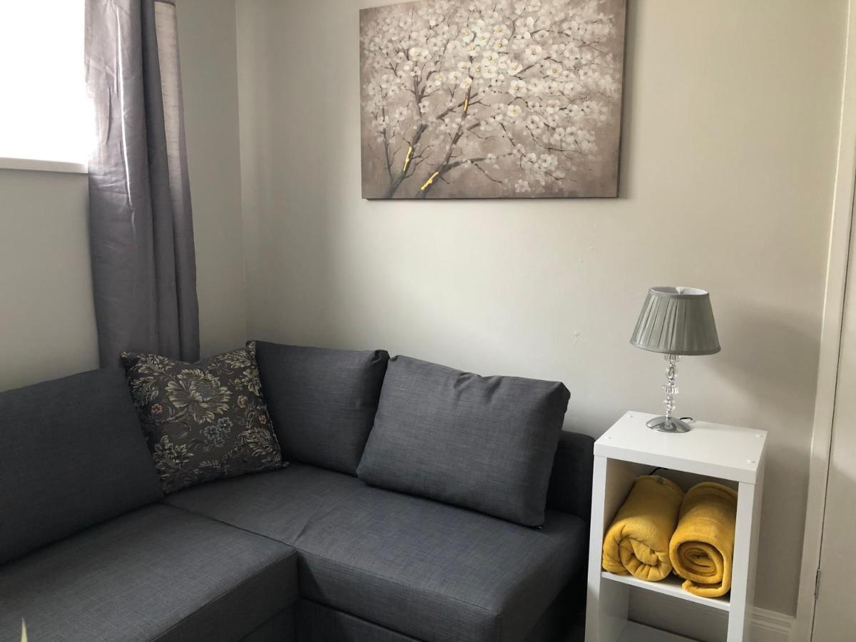 Beechwood Garden Suite นิวทาวน์แอบบีย์ ภายนอก รูปภาพ